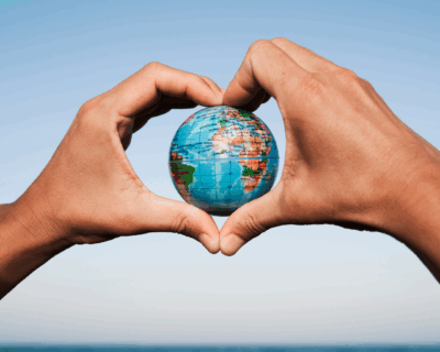 De la Indignación a la Acción